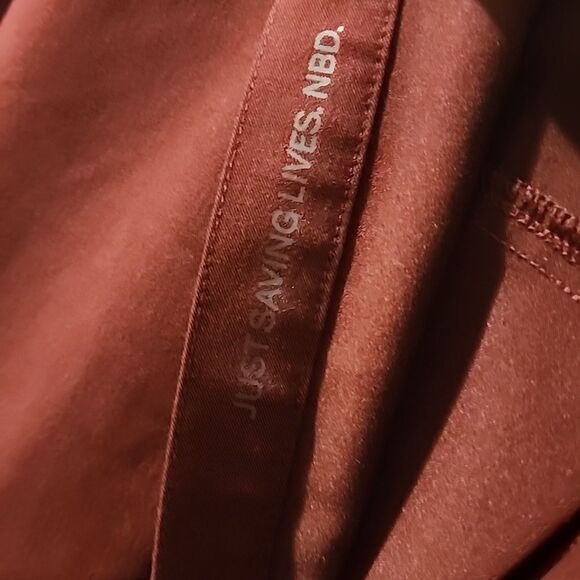 FIGS TECHNICAL COLLECTION LARGE NWOT - Picture 3 of 6